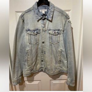 H&M Men’s Denim Jacket
